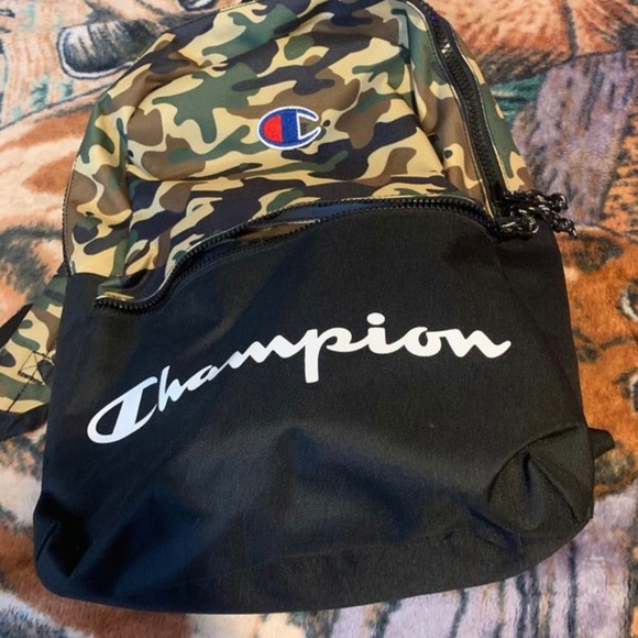 Champion backpack - Picture 1 of 2